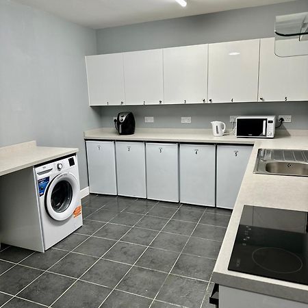 Cosy Ensuite Double Room, Near Heathrow Airport Northolt  Zewnętrze zdjęcie